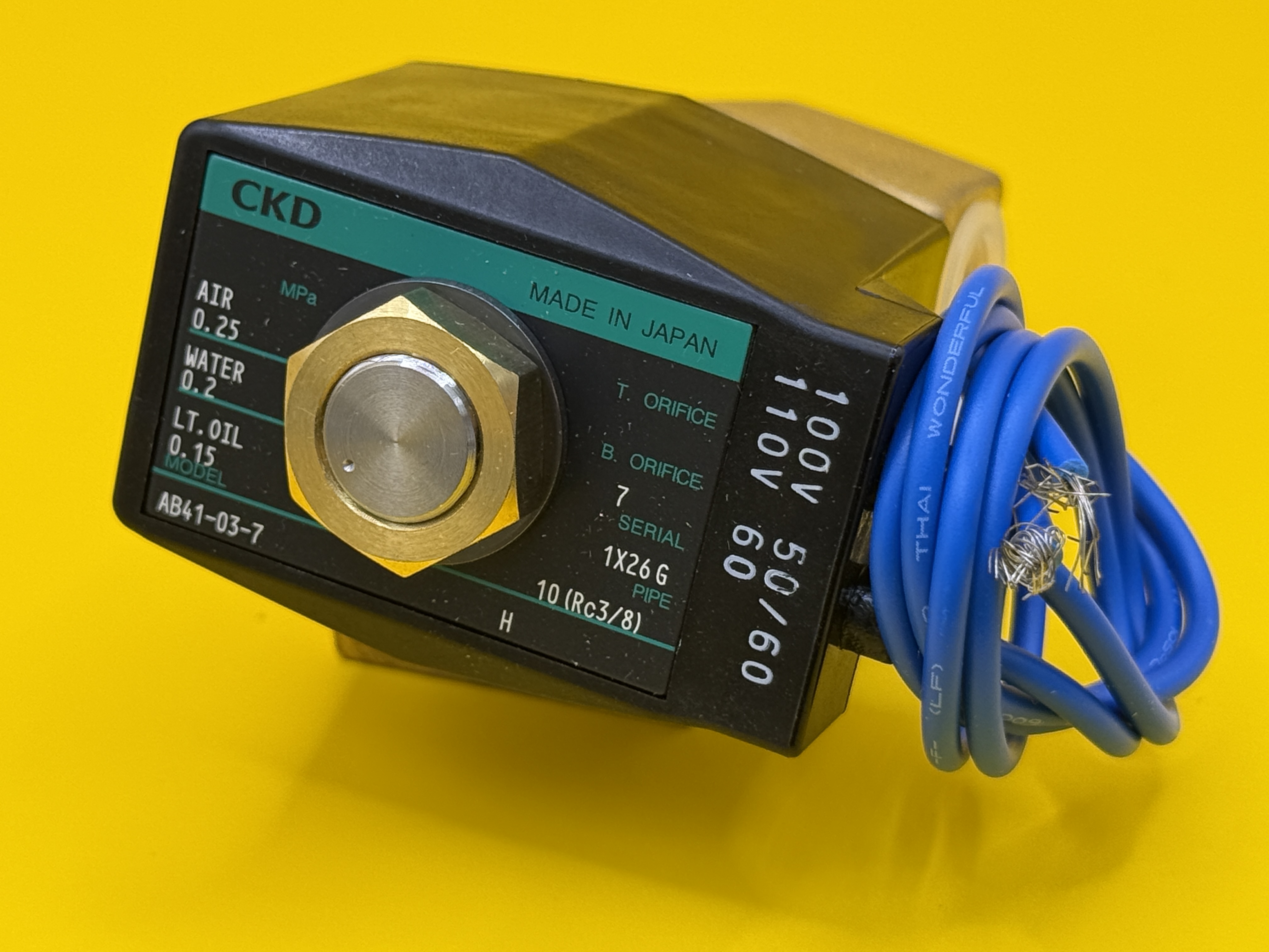 直動式2ポート電磁弁