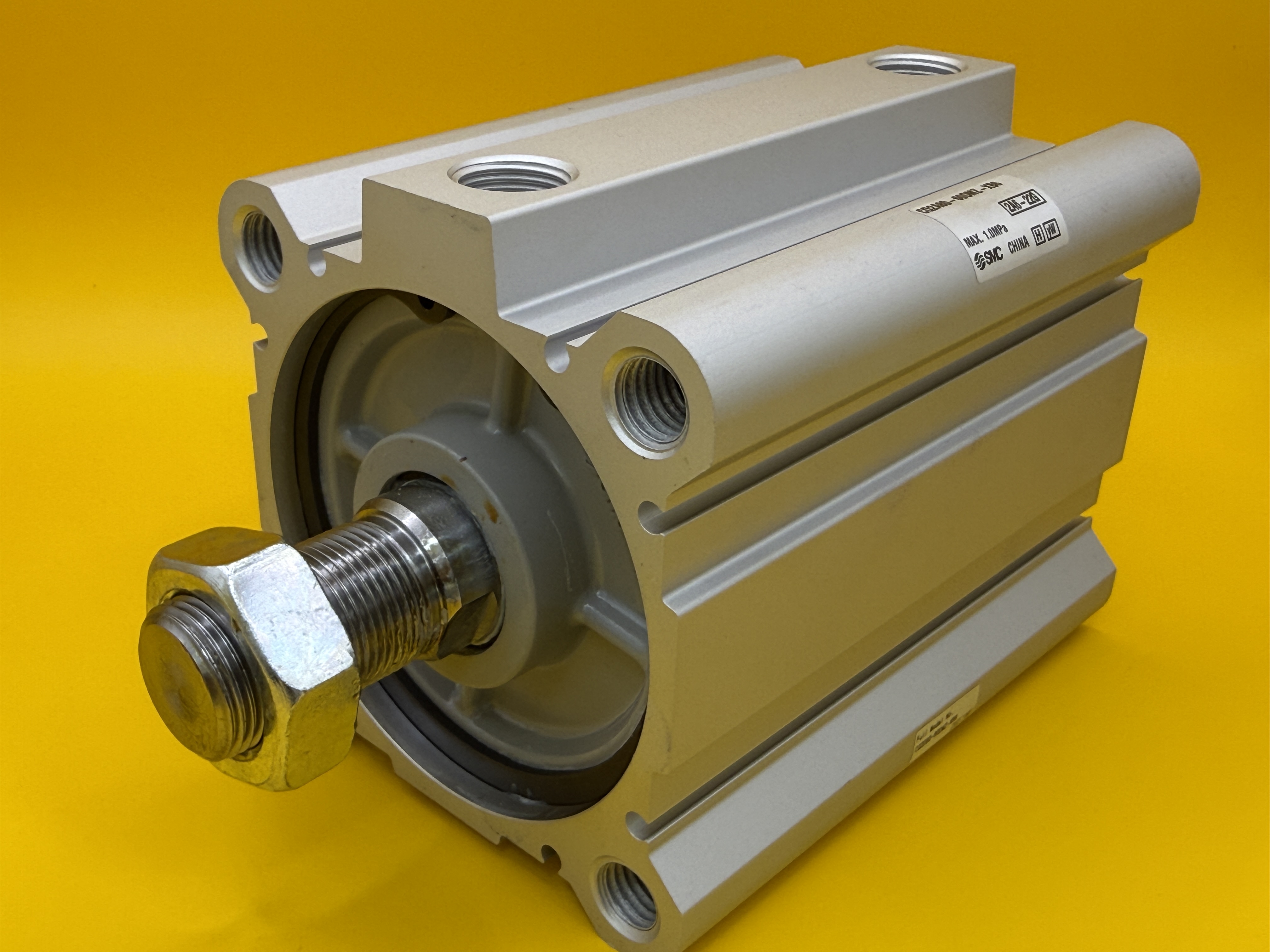 薄形シリンダー